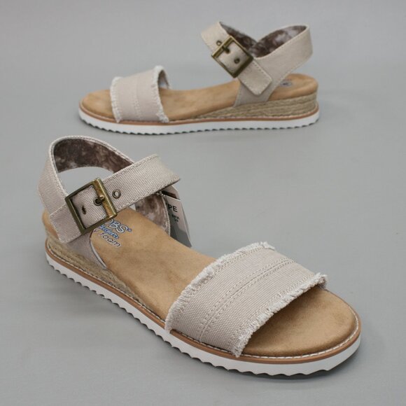 Bobs Ladies 9 Skechers Desert Kiss Taupe Memory Foam Wedge Sandals Shoes 113541 - Picture 1 of 12